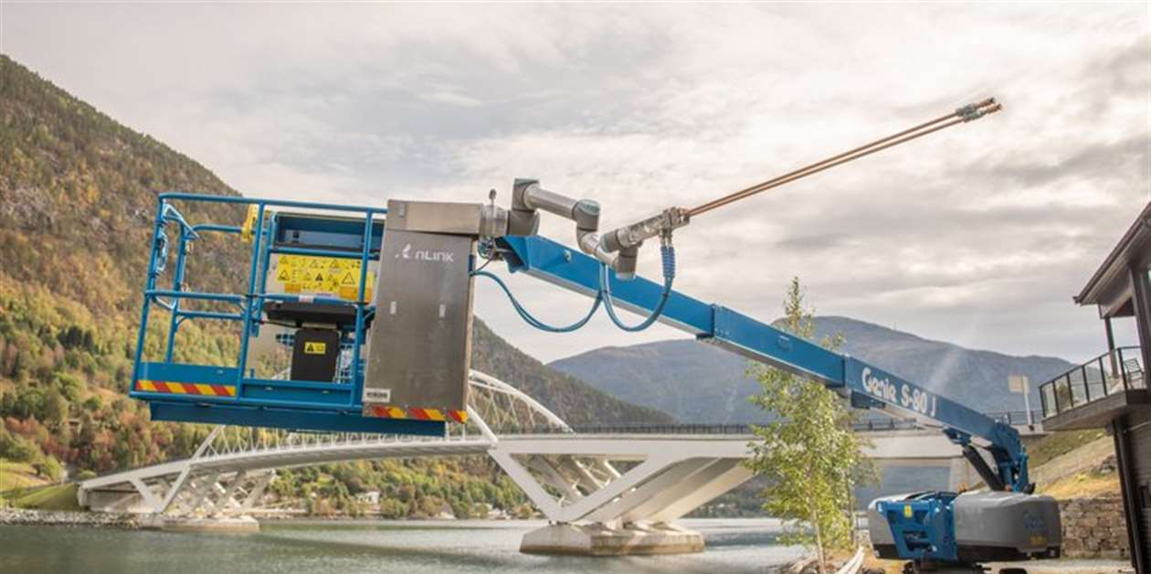 The rise of robotics in the access industry - CompressorTECH²
