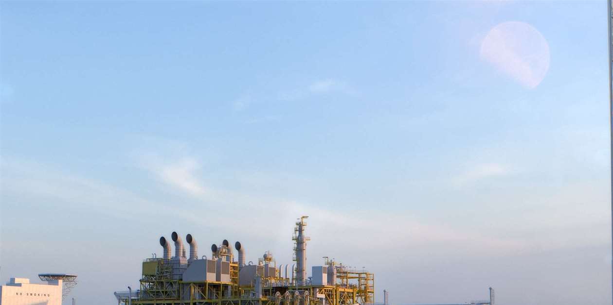 Golar orders fourth FLNG in $2.45 billion conversion project